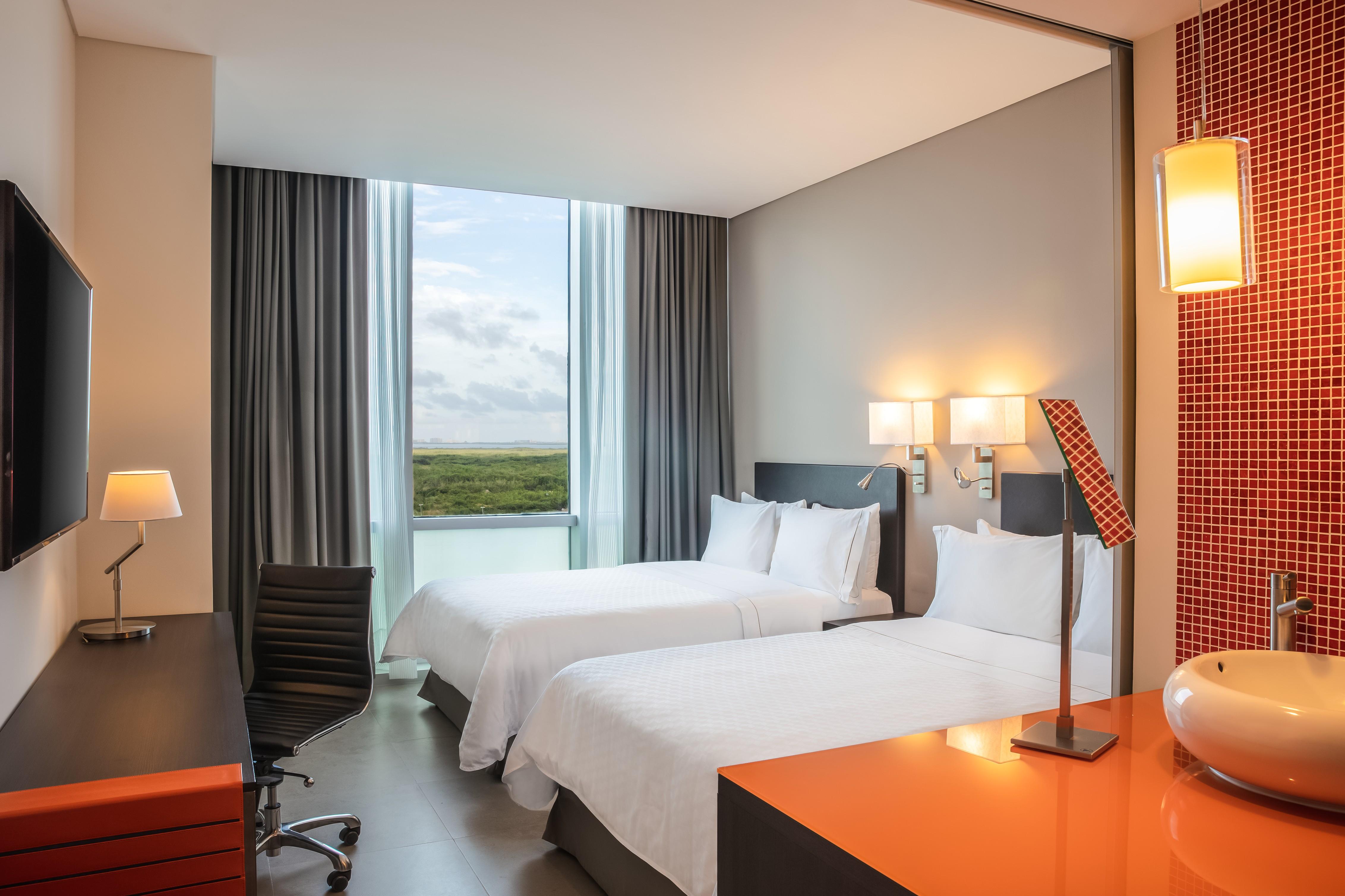 Fiesta Inn Cancun Las Americas Екстериор снимка