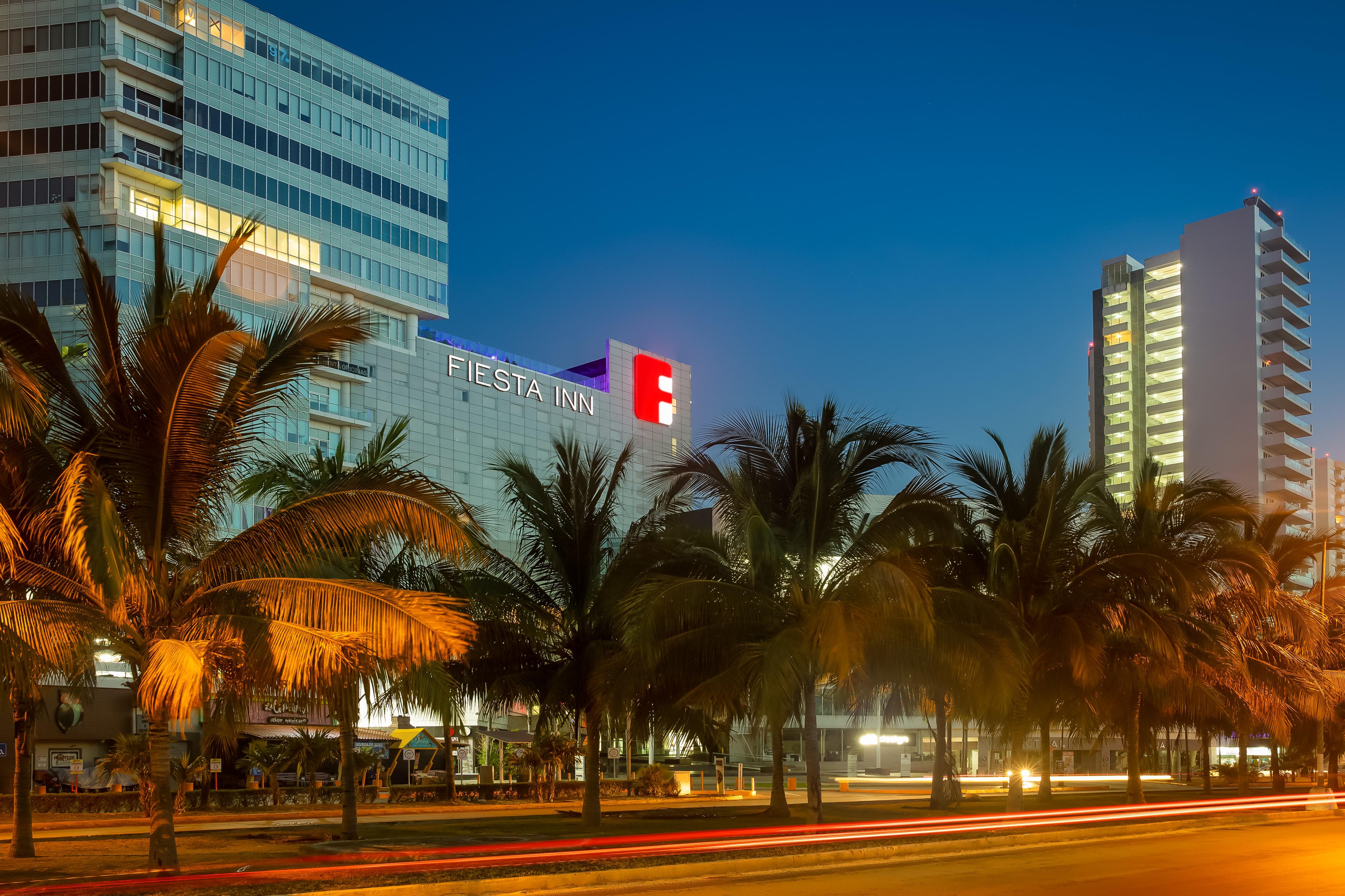 Fiesta Inn Cancun Las Americas Екстериор снимка